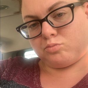 Meet your Posher, Ashlee